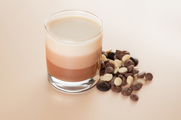 Десерт в стакані Три шоколади